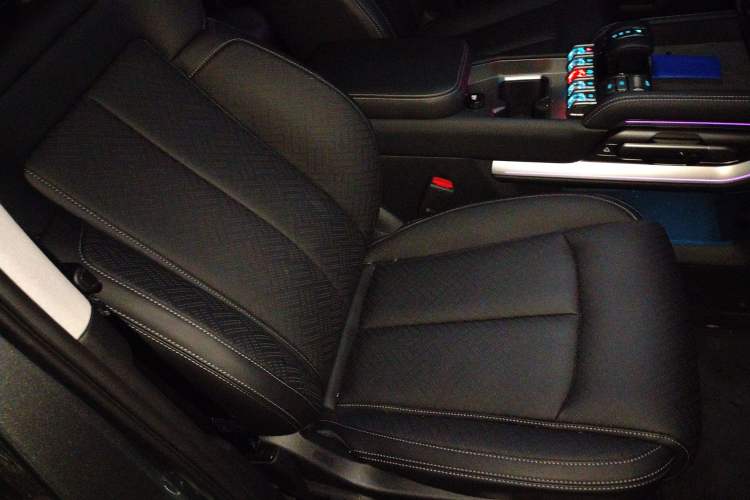 Used Formula Leopard Titanium 3 2025 501 km Four-Wheel Drive Drone Edition
