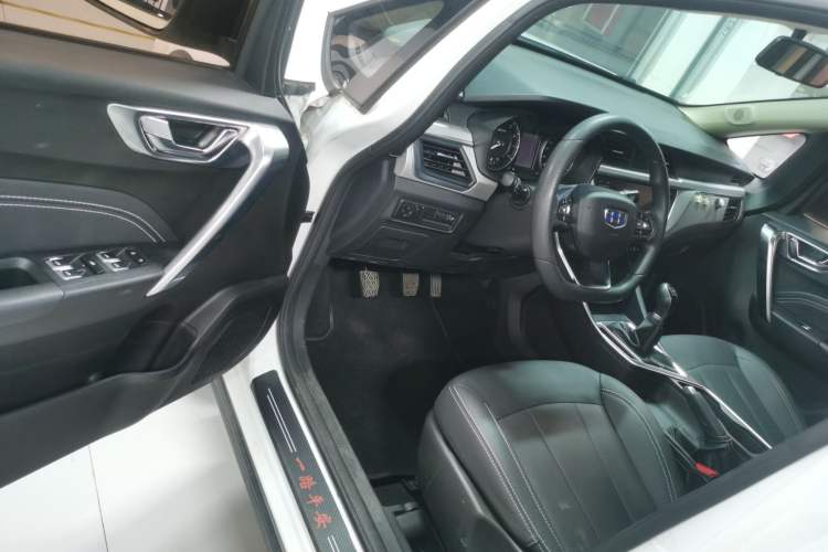 Used Geely Auto Vision X3 2020 1.5L Manual Elite Edition Driver Seat