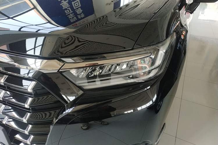 Used Honda Elysion 2022 2.0L eHEV Luxury Edition