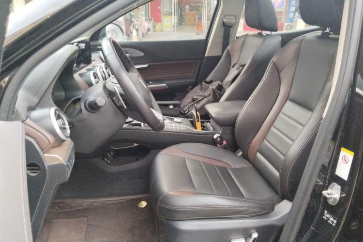 Used Wey VV5 2020 1.5T Two-Wheel Drive Smart Pioneer Left Front Seat