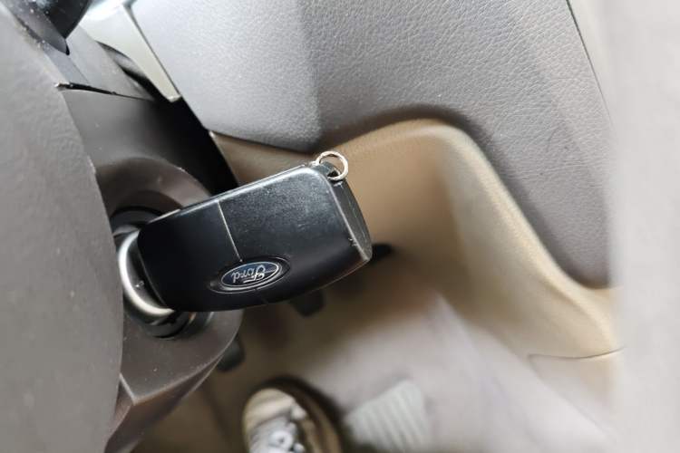 Used Ford Focus 2011 Sedan 1.8L Manual Comfort Model Vehicle Key