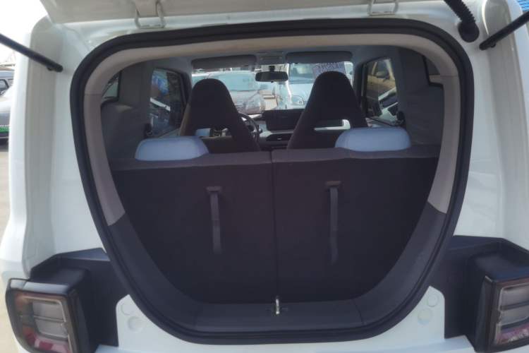 Used Geely Galaxy Panda 2023 Panda Mini 120km Asian Games Edition