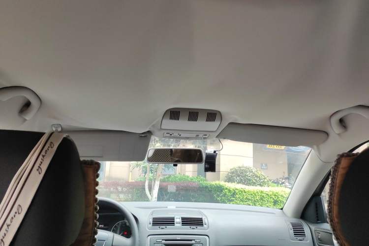 Used Skoda Octavia 2013 1.6L Automatic Yijie Edition Headliner