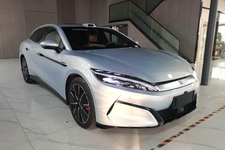 Used BYD Han L 2025 DM-i 200KM LiDAR Luxury Model