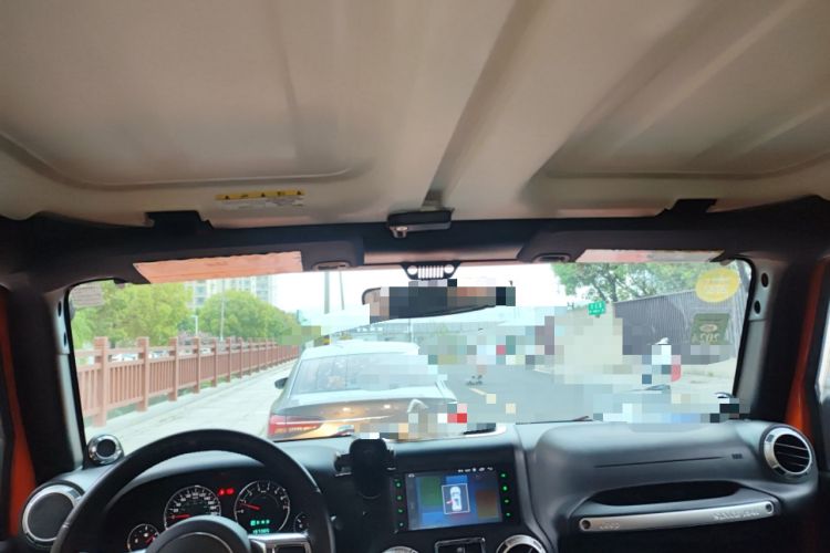 Used Jeep Wrangler 2012 3.6L Sahara Four-Door Edition
