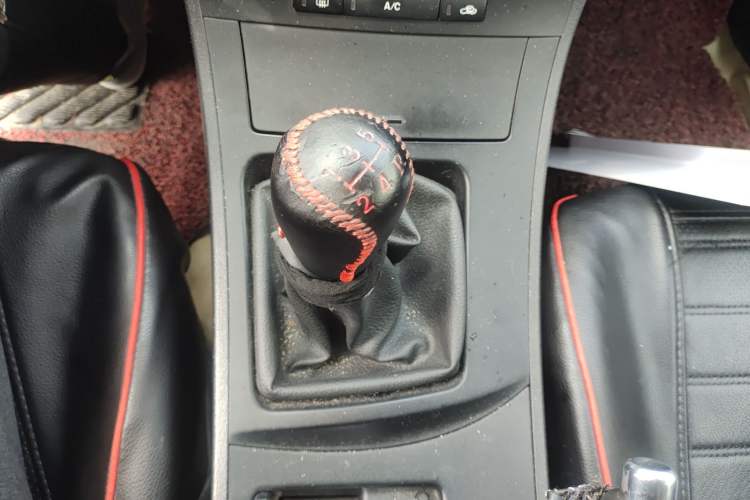 Used Mazda 3 2012 Hatchback 1.6L Manual Comfort Model