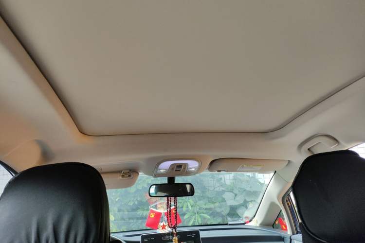 Used BYD Song MAX New Energy 2019 DM 1.5T Smart Connect Enjoyment Model 7 Seats China VI Standard Headliner