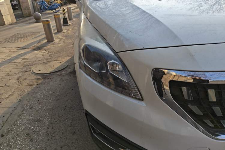 Used Peugeot 3008 2016 2.0L Automatic Classic Edition