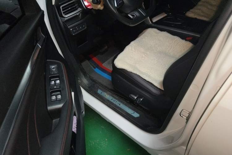 Used Haval F5 2020 1.5T DCT iXuan Driver Seat