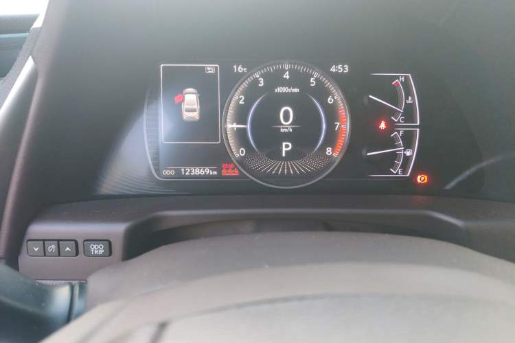 Used Lexus ES 2018 200 Excellence Edition China V Standard Odometer Close Up