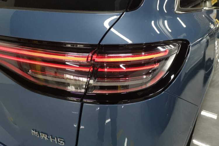 Used Hima H5 2025 Model Range-Extending Max Exterior 3