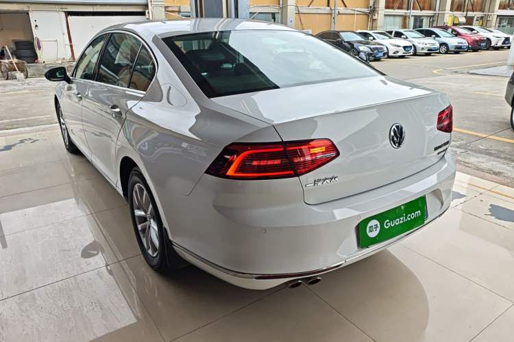 Used Volkswagen Magotan 2017 330TSI DSG Leading Model