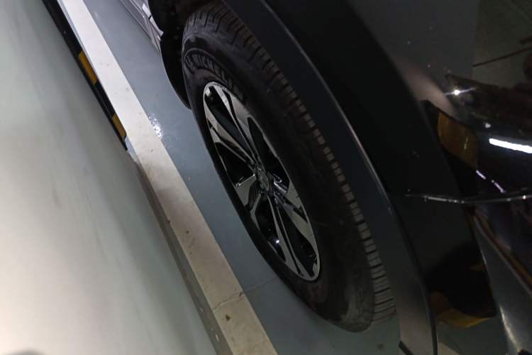 Used Honda CR-V 2021 240TURBO CVT 2WD Comfort Version Right Front Wheel Hub