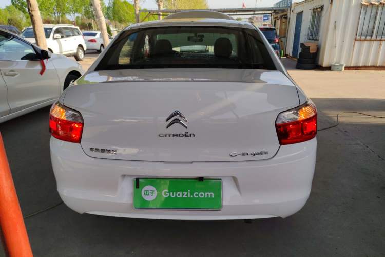 Used Citroen Elysee 2015 Zhishang Edition 1.6L Manual Fashion Model Rear
