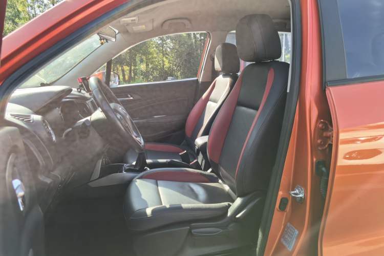 Used Changan CS15 2016 1.5L Manual Luxury Edition
