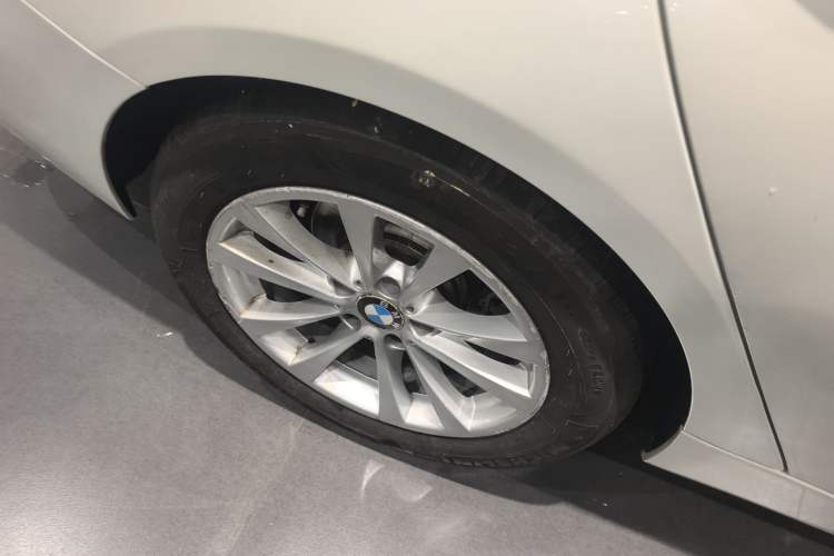 Used BMW 3 Series GT 2013 320i Leading Model Right Rear Wheel Hub