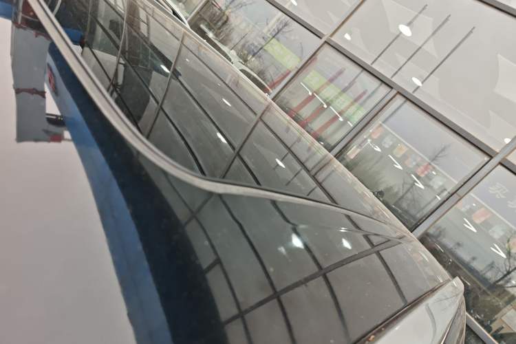 Used Ford Edge 2023 Ford Explorer L 2.0T EcoBoost Two-Wheel Drive 7-Seater Luxury Model
