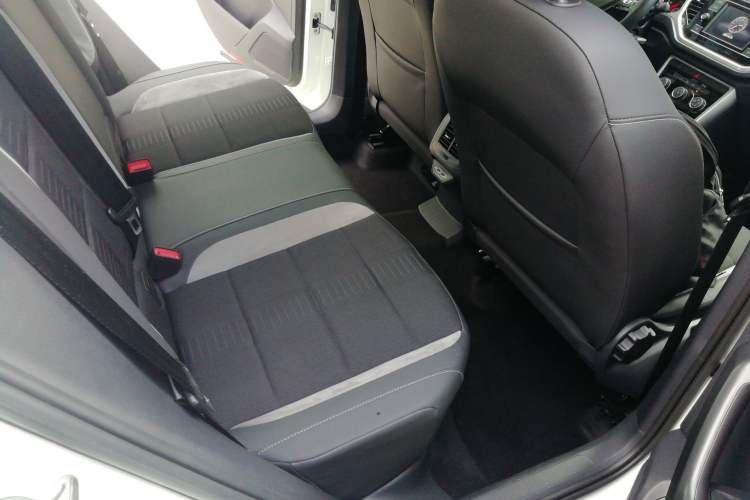 Used Volkswagen T-ROC 2020 280TSI DSG Two-Wheel-Drive Elite Version