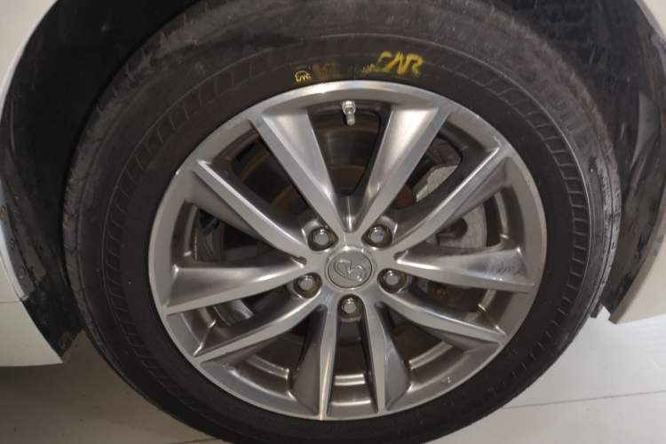 Used Infiniti Q50L 2022 2.0T Comfort Edition
