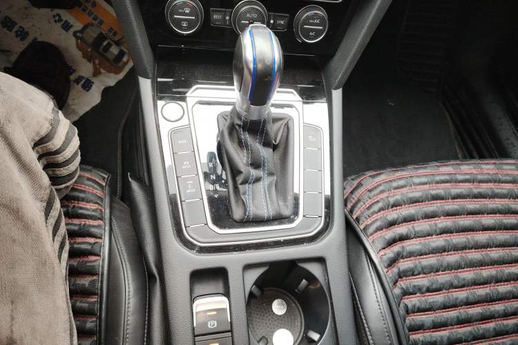 Used Volkswagen Variant New Energy 2019 GTE model Gear Lever