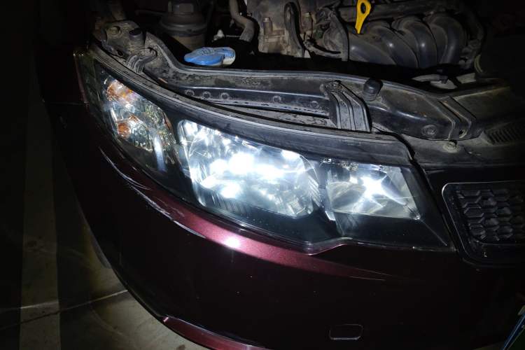 Used Kia Forte 2011 1.6L AT GLS
