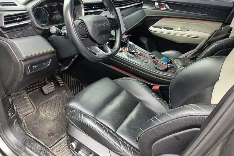 Used Lynk & Co 05 2020 2.0TD Two-Wheel Drive Shine Halo
