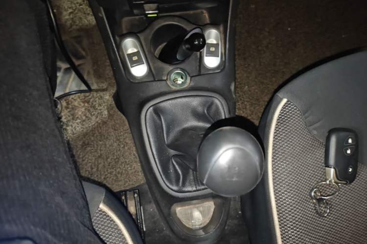 Used BYD F0 2015 1.0L Joyful Model Gear Lever