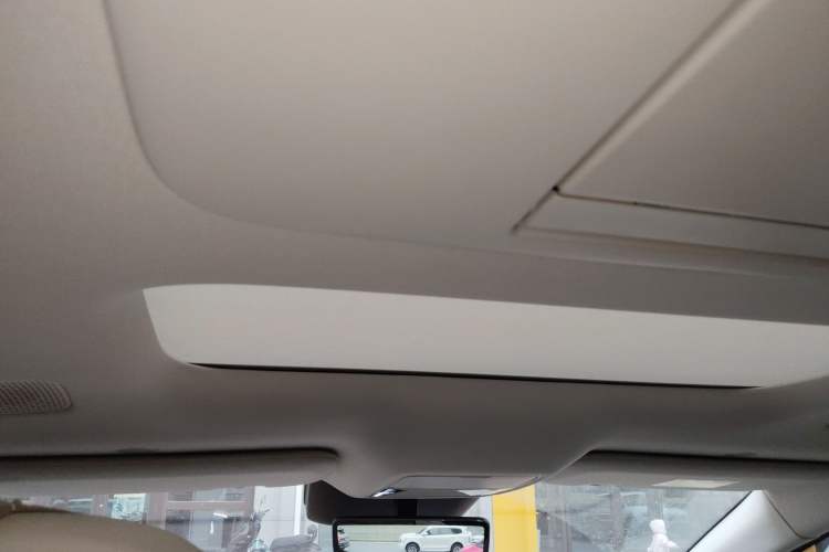 Used BYD Xia 2025 DM-i 1.5T 180km Excellence Model
