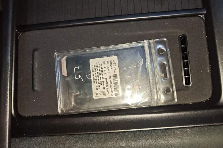 Used Deepal G318 2025 Worry-Free Adventure Edition Four-Wheel Drive Secret Realm Version
