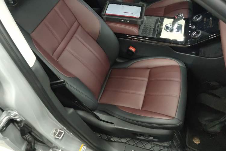 Used Land Rover Range Rover Evoque 2022 Aurora L 249 PS R-Dynamic Luxury Edition