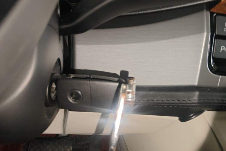 Used Volkswagen Caravelle 2017 2.0 TSI 4x4 Luxury Edition 7-Seater
