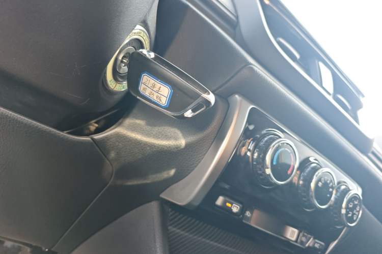 Used Toyota YARiS L Zhi Xuan 2021 X-Trail 1.5L CVT Leading Edition
