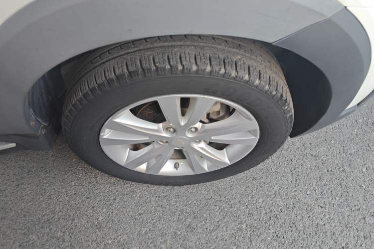 Used Chevrolet Captiva 2015 2.4L 4x4 Flagship Edition 7-Seater