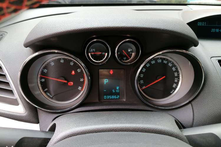 Used Buick Encore 2013 1.4T Automatic Two-Wheel Drive Elite Model
