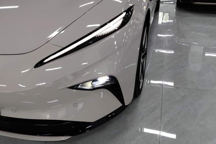 Used Rising F7 2023 Advanced Edition
