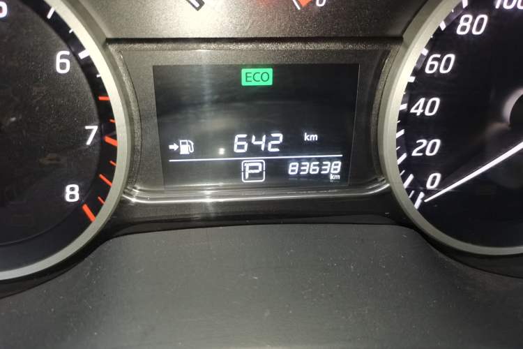 Used Nissan Sylphy 2016 Classic 1.6 XL Automatic Luxury Edition Odometer Close Up