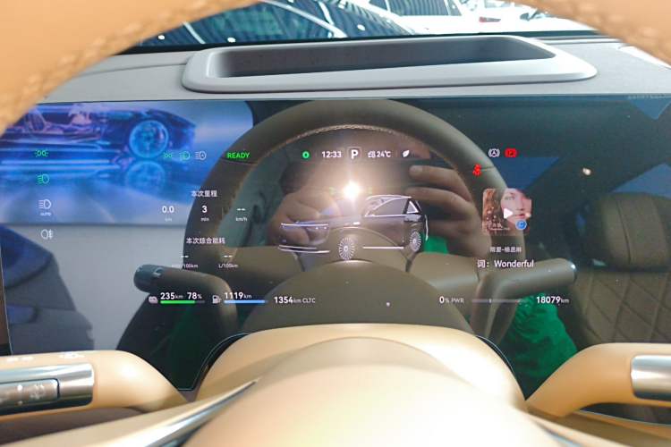 Used Hima AITO M8 2025 Extended-Range Max+ Version 53.4 kWh 6-Seater Edition Instrument Cluster