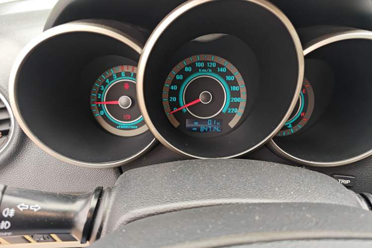 Used CHANGAN Eado 2012 1.6L Manual Luxury Model China IV Standard
