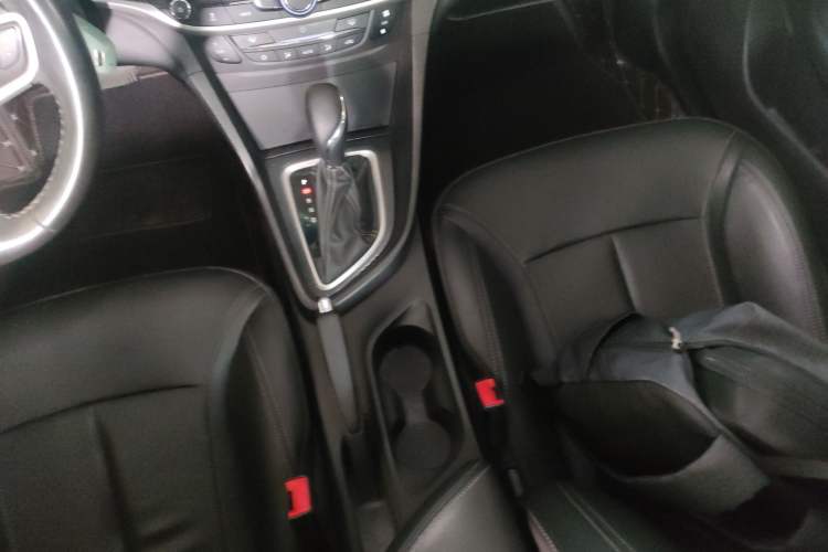 Used Buick GT 2019 18T Automatic Connected Elite Model China VI Standard Gear Lever