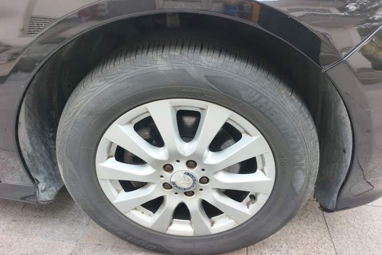 Used Mercedes-Benz R-Class 2011 R 300 L Business Model