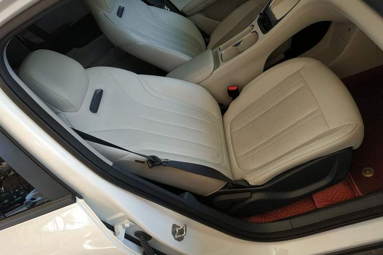 Used Geely Galaxy Geome 2025 310km Youth Edition Right Front Seat