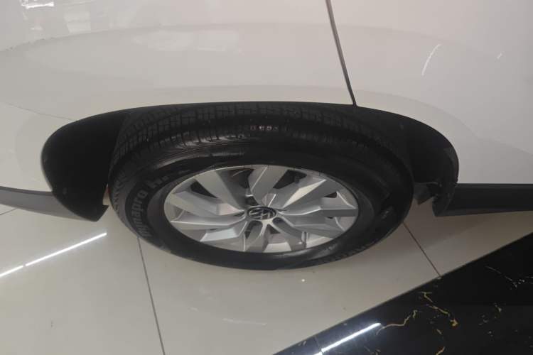 Used Volkswagen Tharu 2021 280TSI Two-Wheel Drive Trend Edition Right Rear Wheel Hub