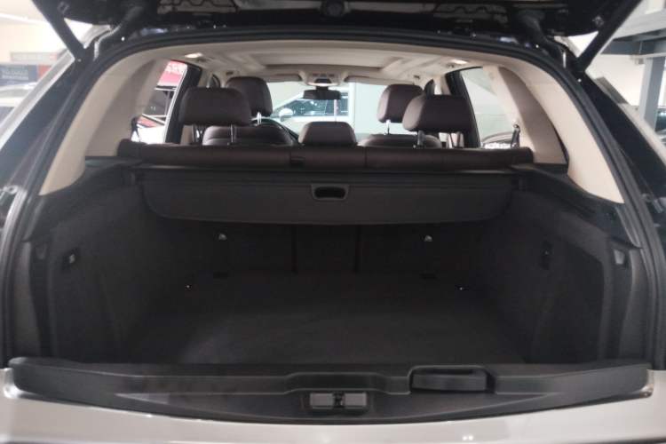 Used BMW X5 2017 xDrive28i
