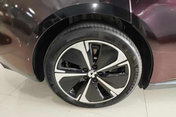 Used Nio ET5T 2024 75kWh Touring