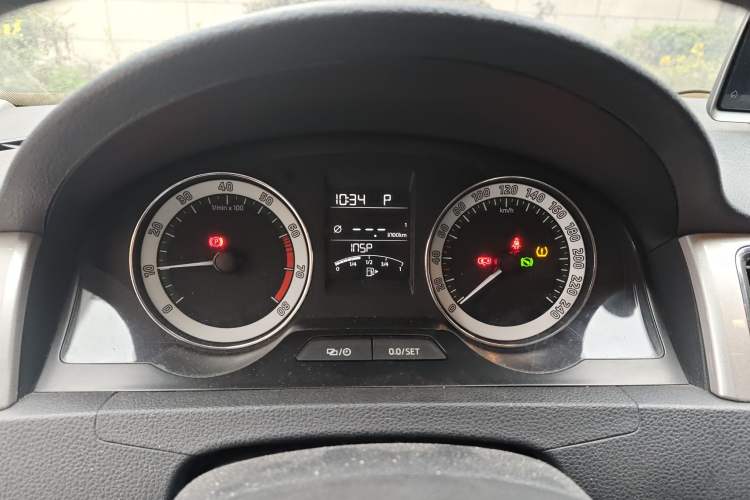 Used Skoda Rapid 2018 1.6L Automatic Comfort Edition
