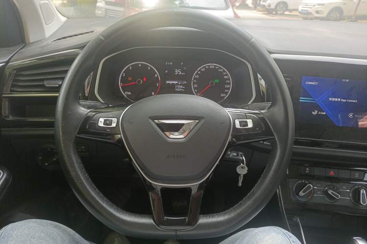 Used Jetta VS5 2022 280TSI Automatic Trendy Pro Version