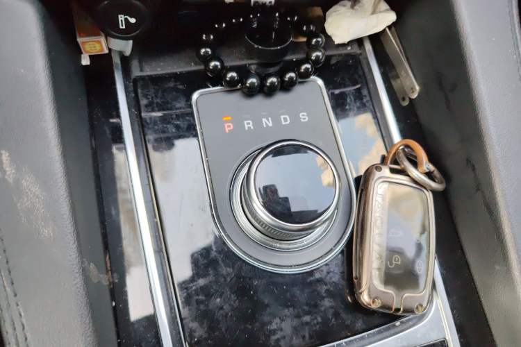 Used Jaguar F-PACE 2019 2.0T Four-Wheel Drive Urban Luxury Edition Gear Lever