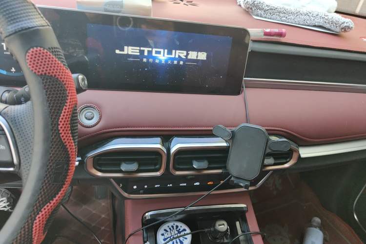 Used JETOUR X70 PLUS 2025 Champion Edition 1.5T DCT Champion PRO 7-Seater