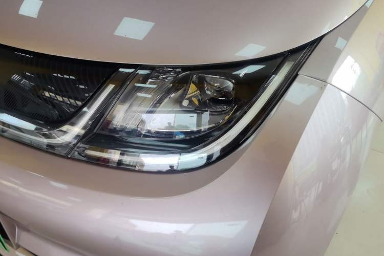 Used BYD Dolphin 2023 420 km Free Version
