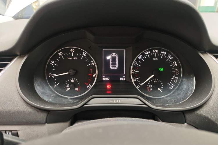 Used Skoda Octavia 2015 1.6L Automatic Yijun Edition
